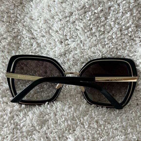 Prada Sunglasses in Black - Picture 3 of 10